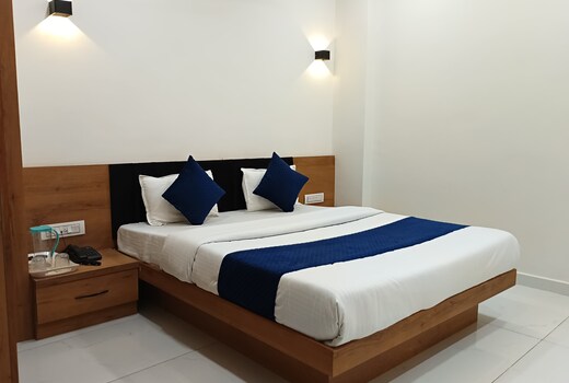 HOTEL SKYLINE
