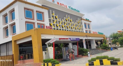 HOTEL TIRANGA Room Type - LUXURY ROOM WITH AC 101 ROOM 