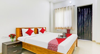 Hotel O S D Palace Room Type - Classic