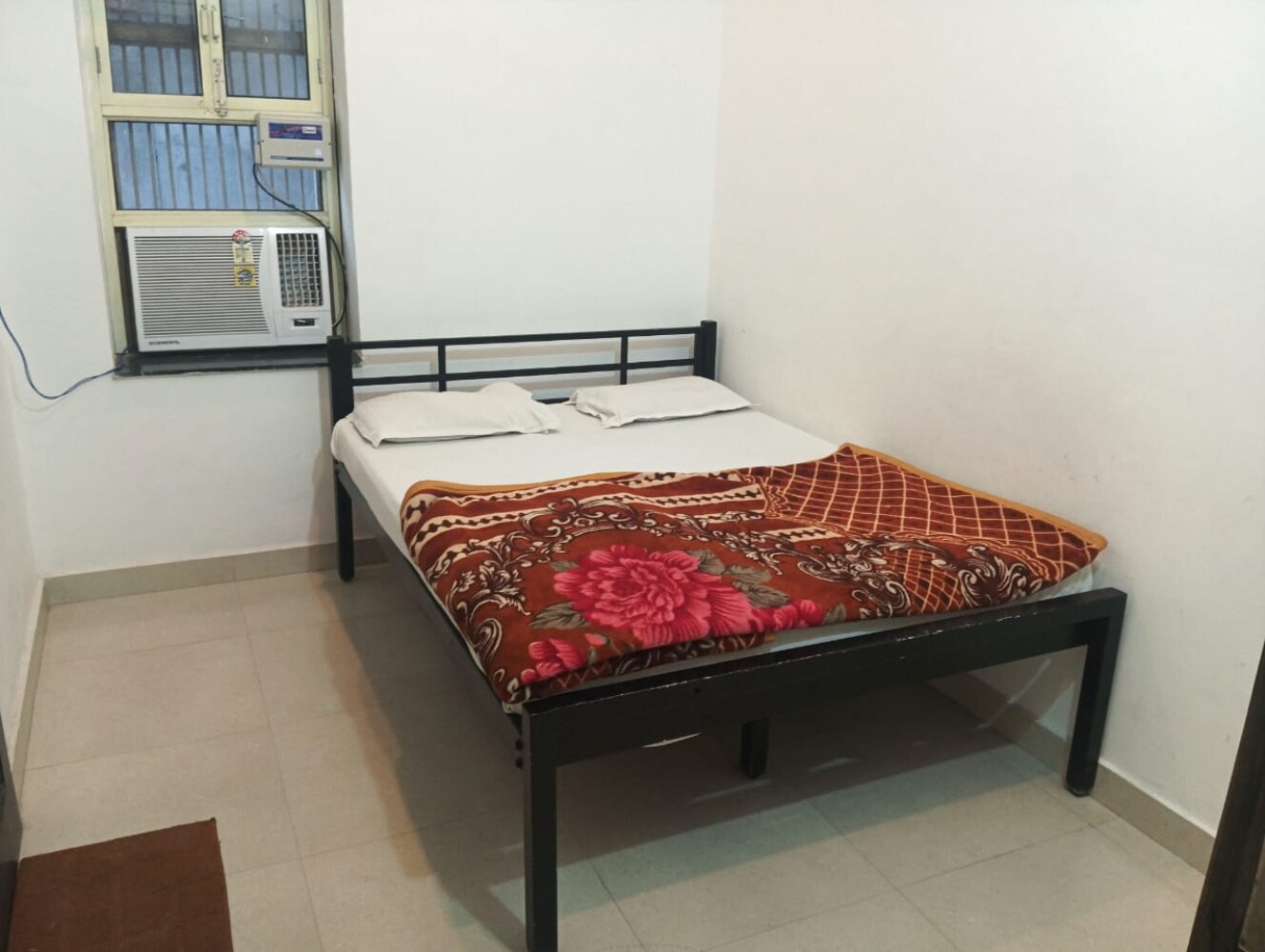 Shri Rawatpura Sarkar Lok Kalyan Trust, Haridwar - Tap to explore photos