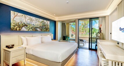 Beyond Kata Room Type - Deluxe Pool Access
