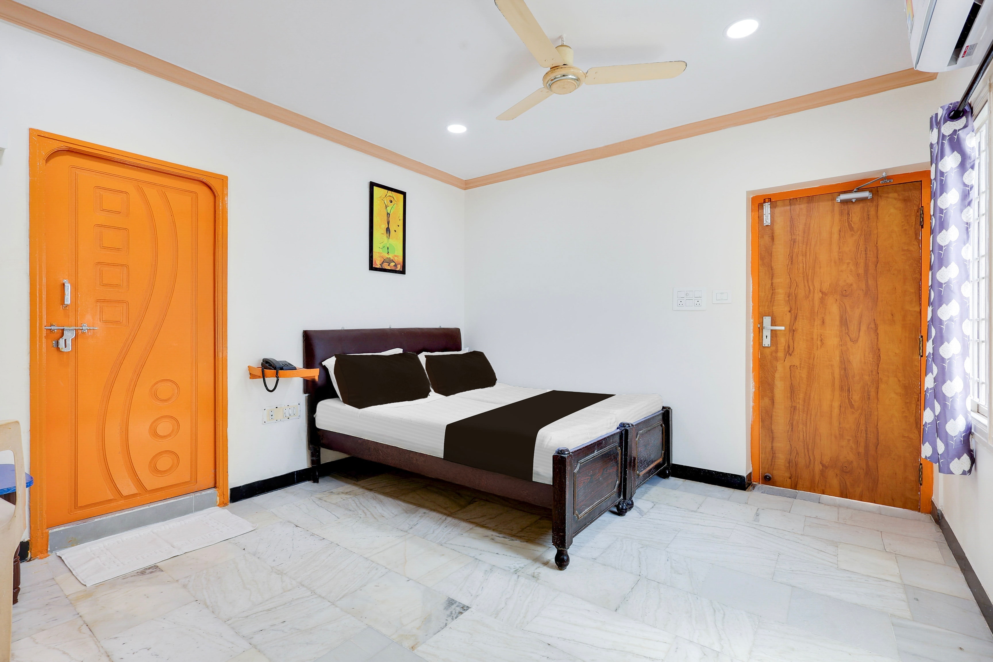 Super Hotel O Guntur Railway Junction - Tap to explore photos