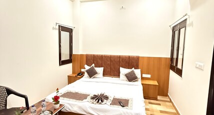 Hotel shree dharan IN Room Type - Bedroom 7