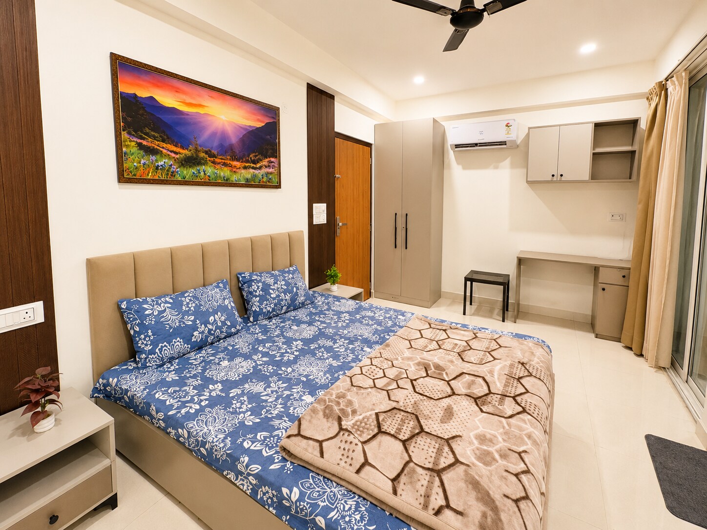 Elite stay - Redwood magnus jaipur - Tap to explore photos