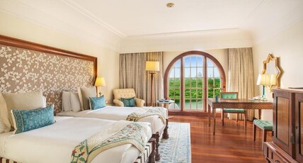 The Oberoi Amarvilas Room Type - Premier Room Twin