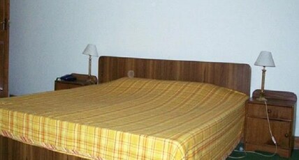 Hotel Sarvari, Kullu (HPTDC) Room Type - DBR Cozy Deluxe new