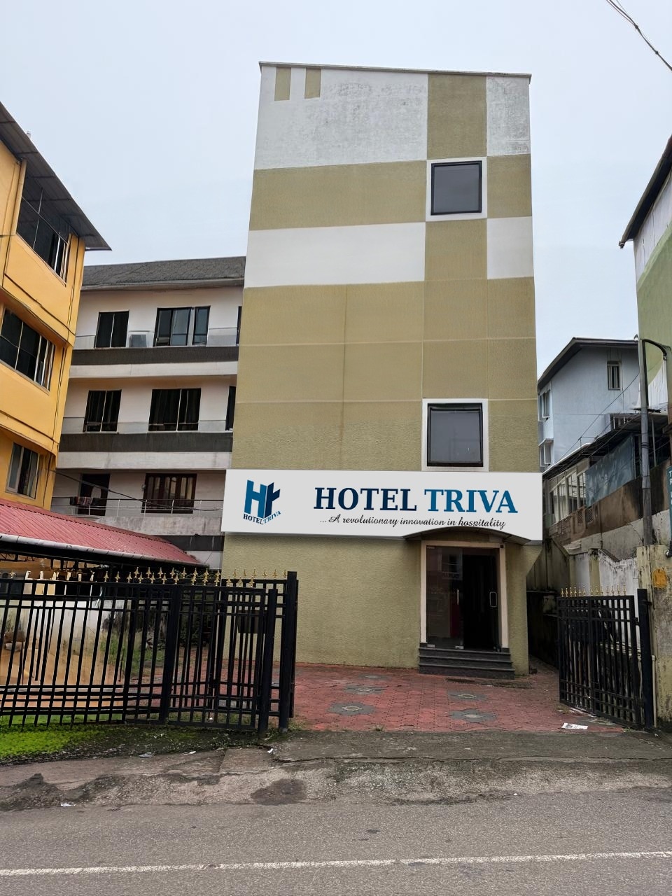 HOTEL TRIVA - Tap to explore photos