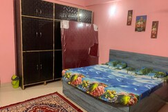 Shivansh Guest House