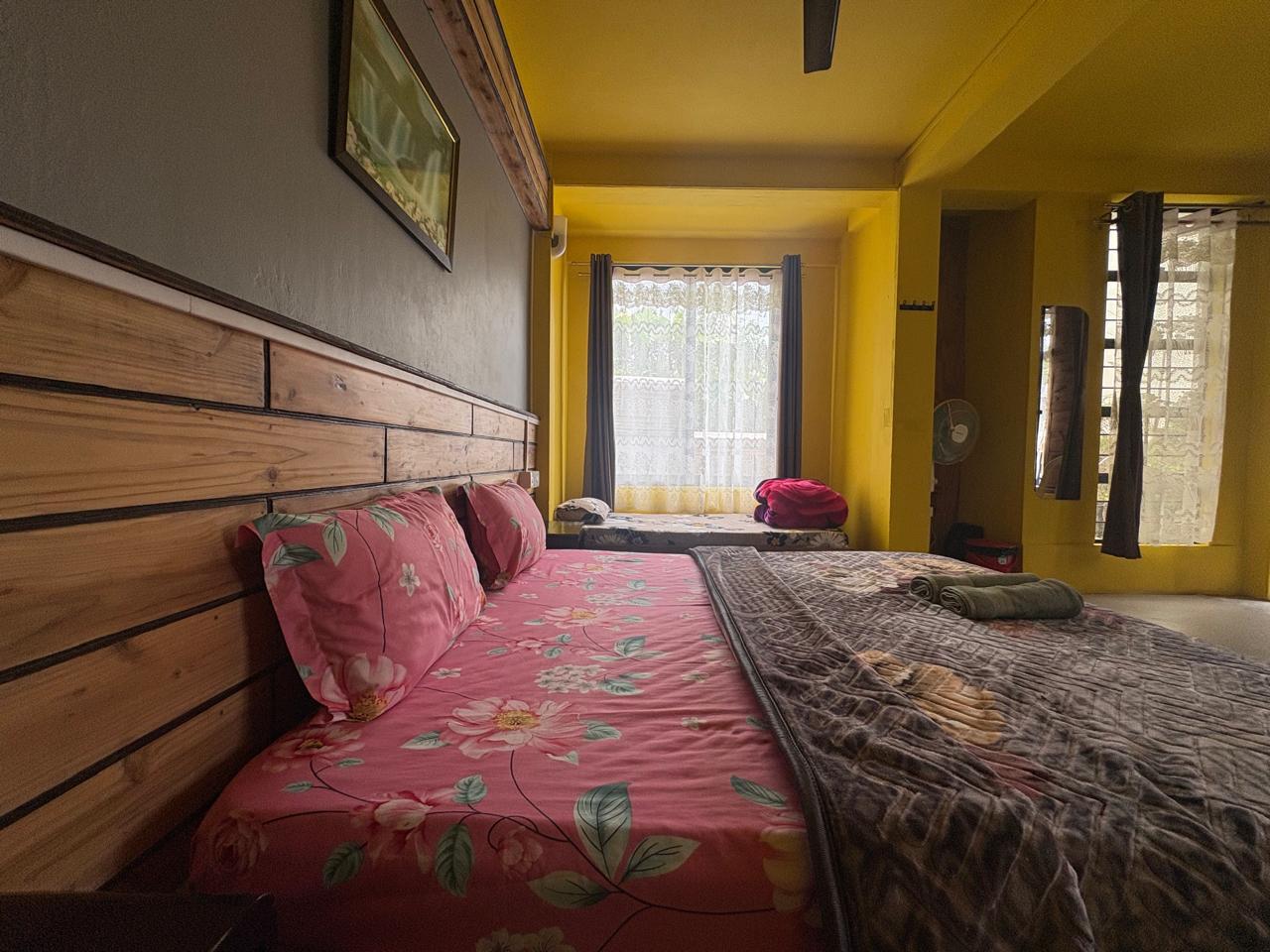 West Corner 2B Homestay Mawlynnong - Tap to explore photos
