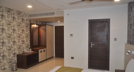 Hotel Rajeev Regency, Gopalganj Room Type - Business Suite