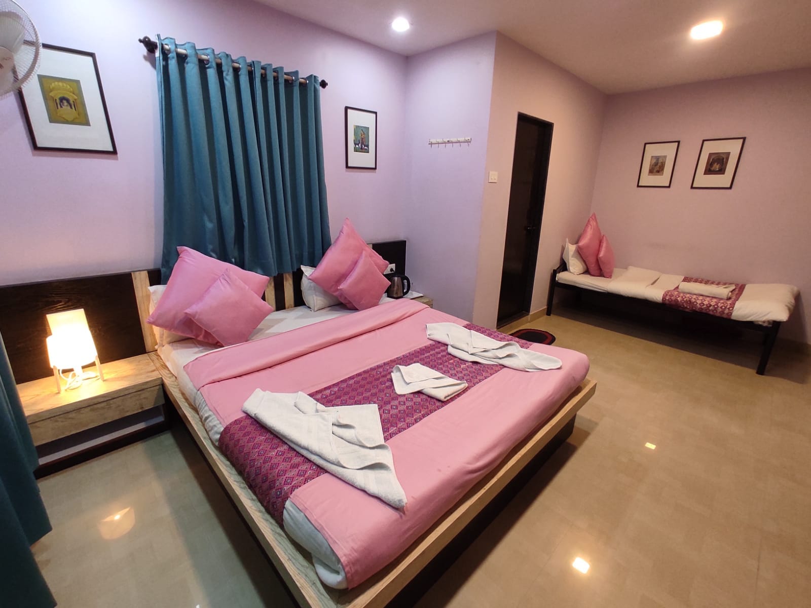 Swami Homestay - Tap to explore photos