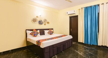 FabHotel Platinum Key Room Type - Deluxe Room