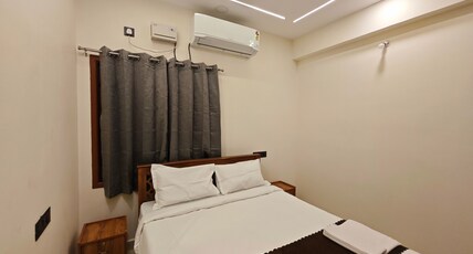 Smart Home Service Apartment by Stayz Royale - Porur Room Type - 1 Deluxe room with private external Bathroom in a 2BHK Smart Home Service Apartment by Stayz Royale - Porur Room Type - 1 Deluxe room with private external Bathroom in a 2BHK