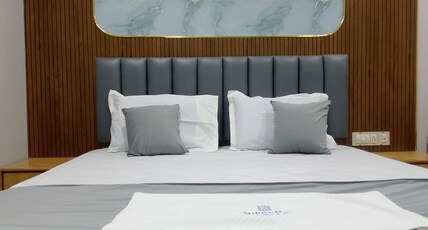 Supreme Hotels Room Type - Double Room Non AC