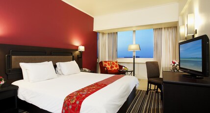 Centara Hotel Hat Yai Room Type - Deluxe King