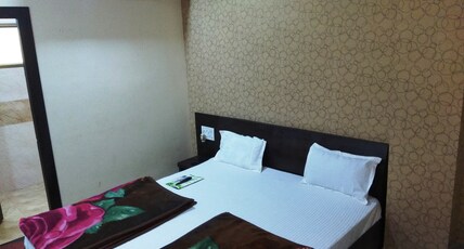 HOTEL BRIJWASI ROYAL Room Type - AC DELUXE ROOM HOTEL BRIJWASI ROYAL Room Type - AC DELUXE ROOM