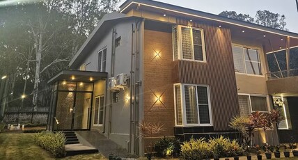 Pine Tree Garden: Luxury 6-Bed Villa Retreat Room Type - Pine Tree Garden: Luxury 6-Bed Villa Retreat