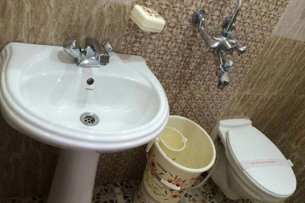 Hotel Maurya - Tap to explore photos