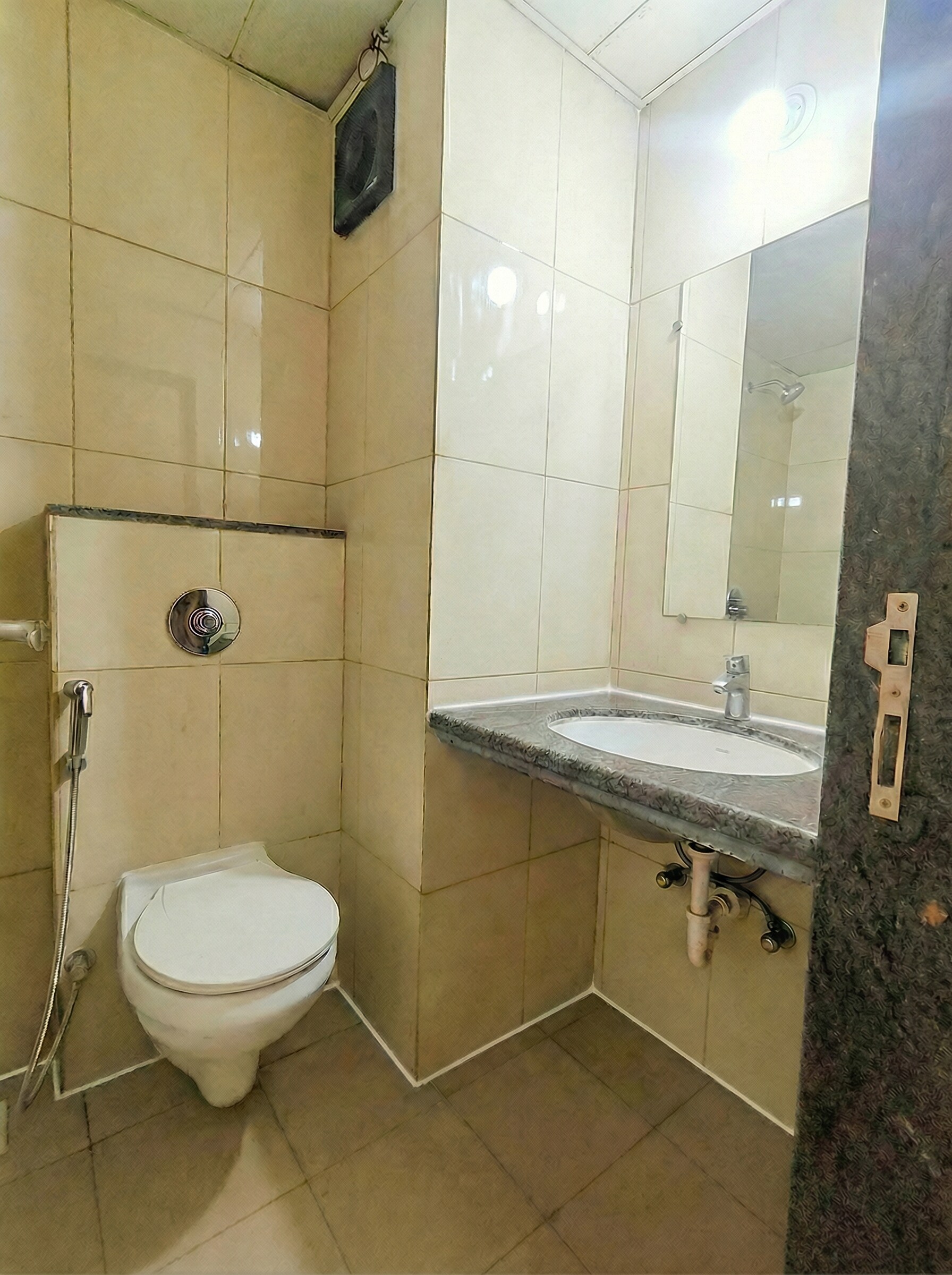 Stavy stay (Hinjewadi phase 2) - Tap to explore photos