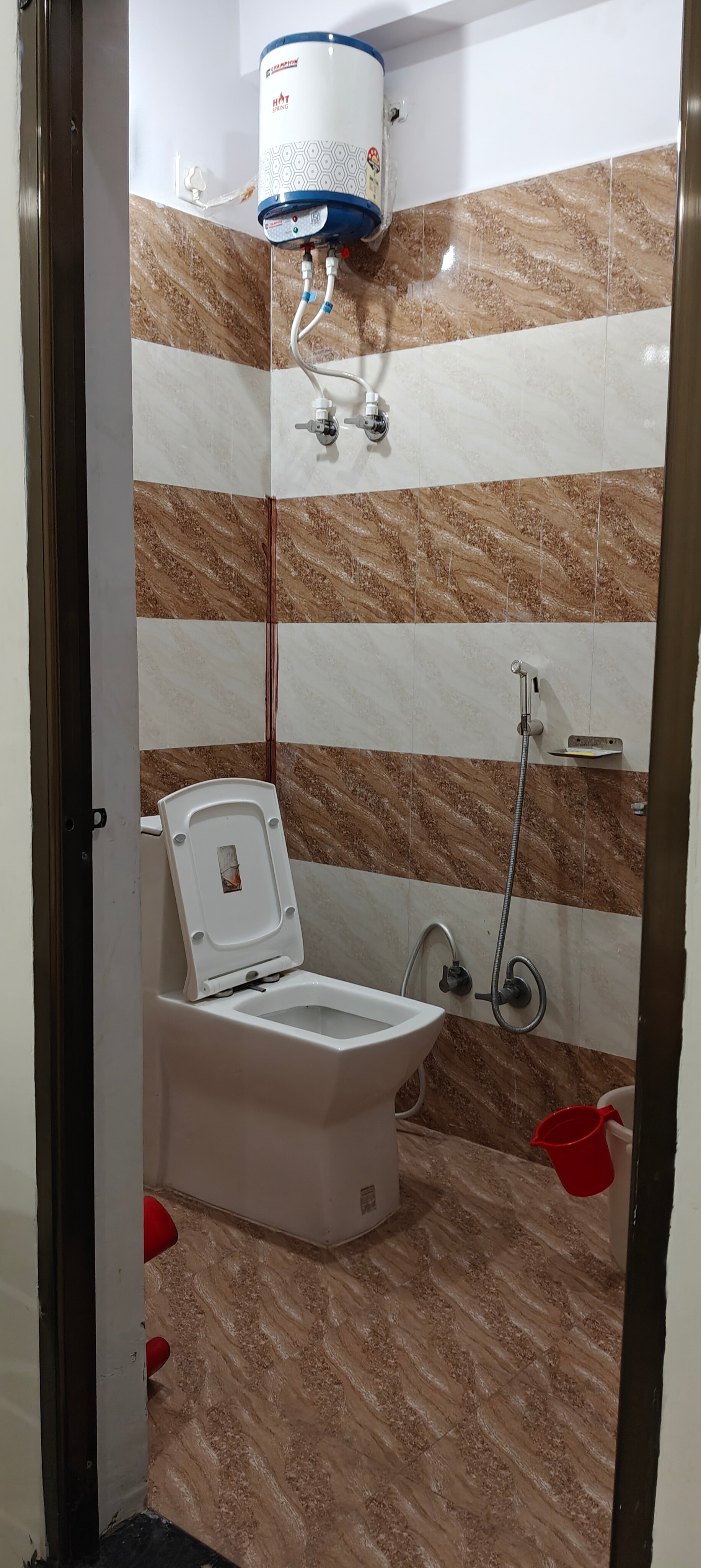 Janki Paying Guest House - Tap to explore photos