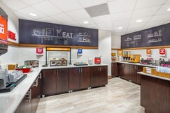 Hampton Inn Fort Myers-Airport & I-75