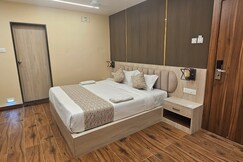 Hotel Flight Path Near Delhi Airport