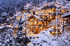 The Celebre-: A Little Castle Homestay Kanatal
