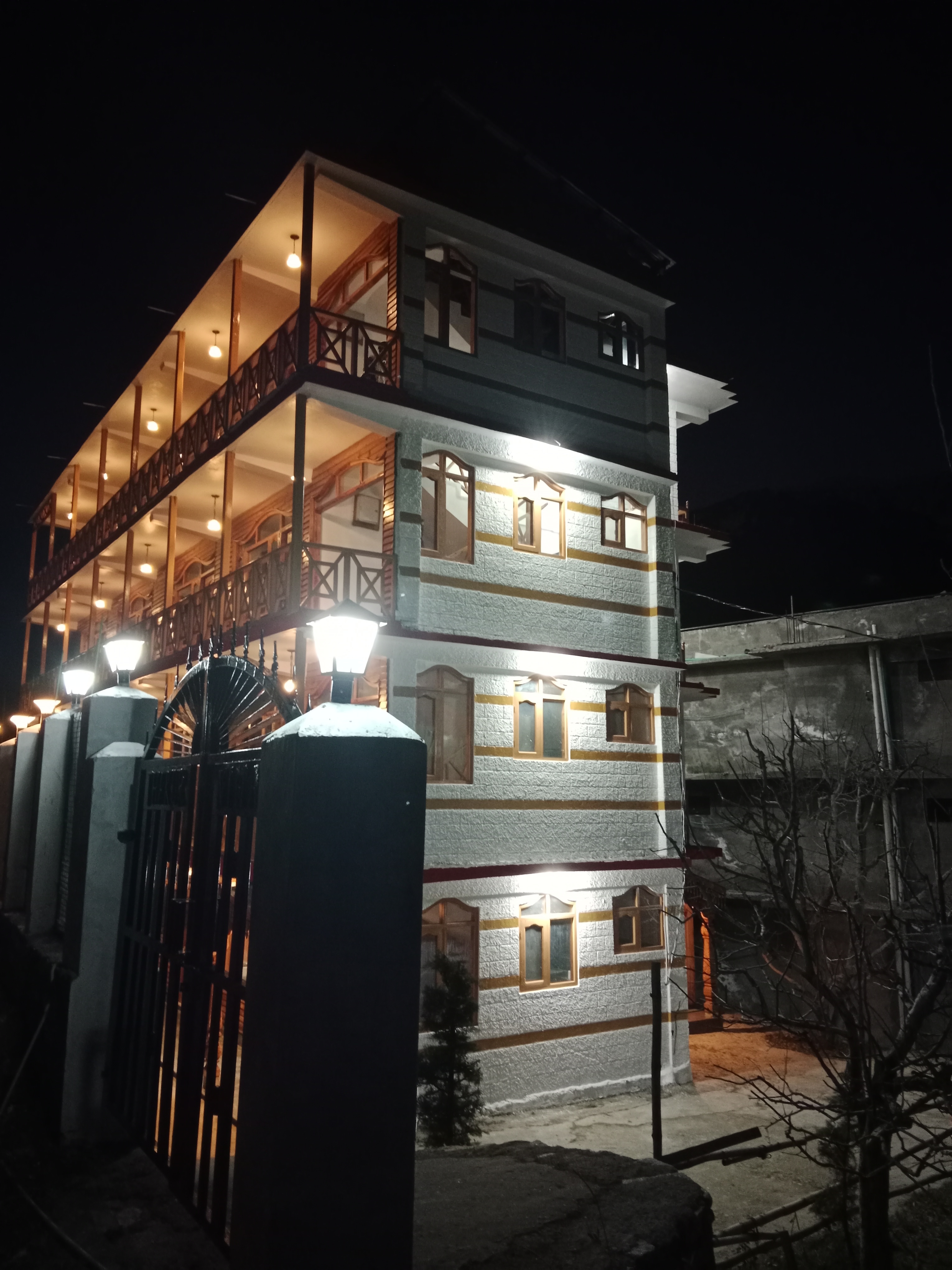 Hotel O Forest Retreat - Tap to explore photos