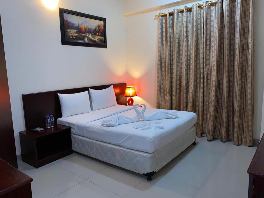 Savoy Inn Grand Hotel Apartments - Tap to explore photos