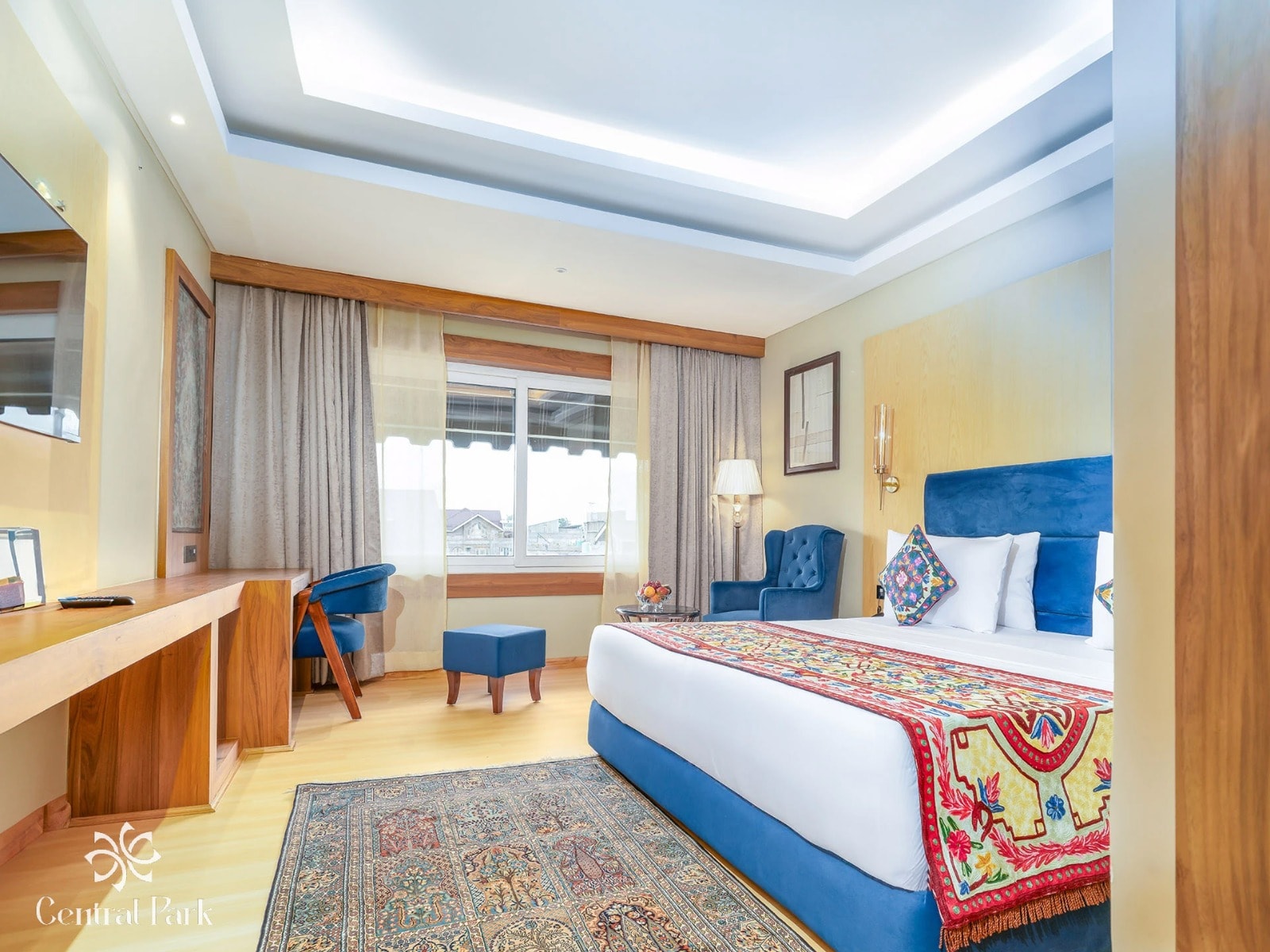 Hotel Central Park Nearby Dal Lake - Tap to explore photos