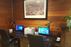 Best Western Crossroads Inn