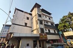 SHRI LODGING