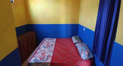 Hotel O Jati Guest House Room Type - SPOT ON NON AC double