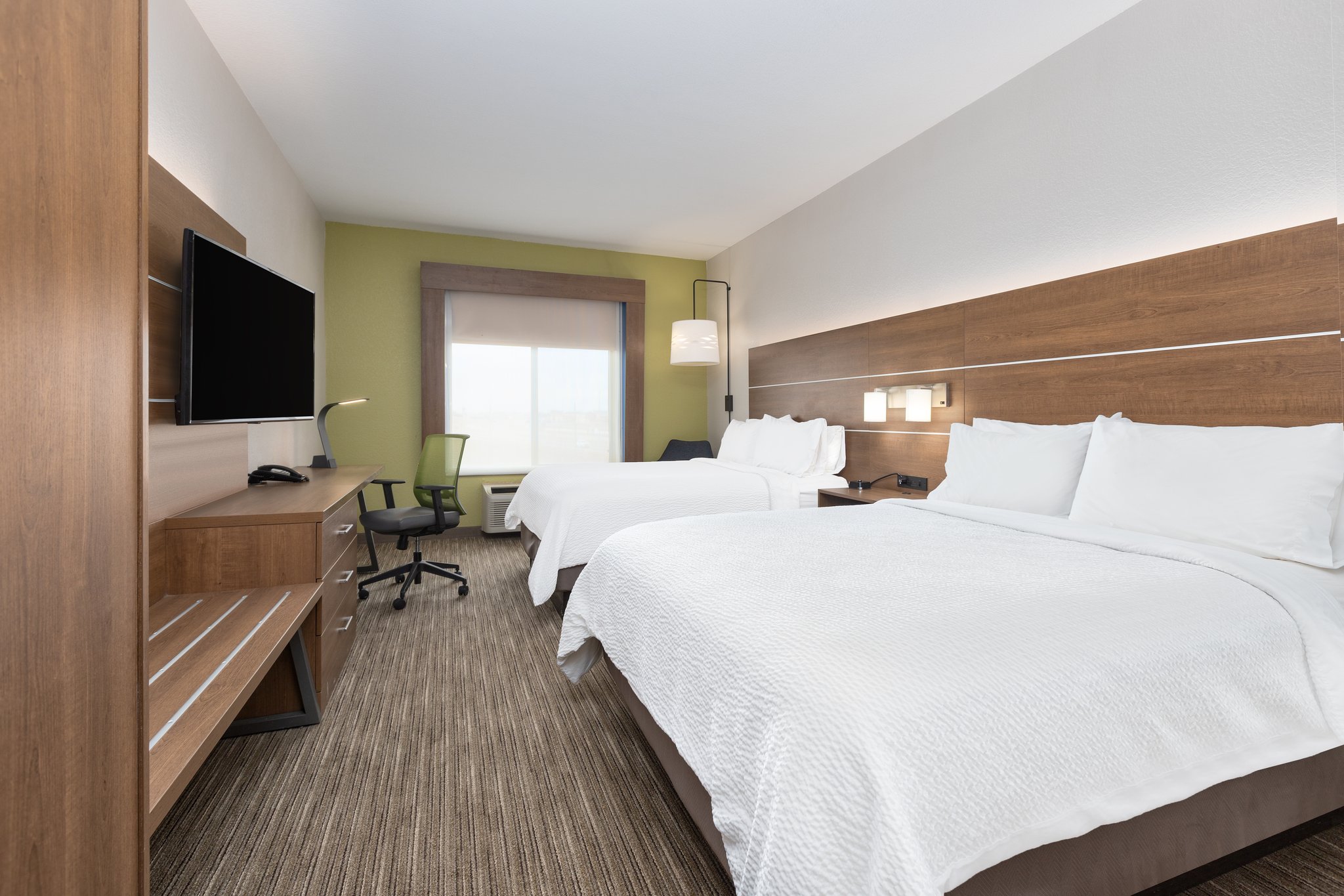 Holiday Inn Express Hotel & Suites Amarillo South - Tap to explore photos