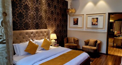 Victorian Elegance Luxury Stays Room Type - Classic elegance Room