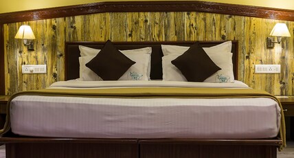 Hotel Chennai Gate Room Type - Deluxe A/C Room