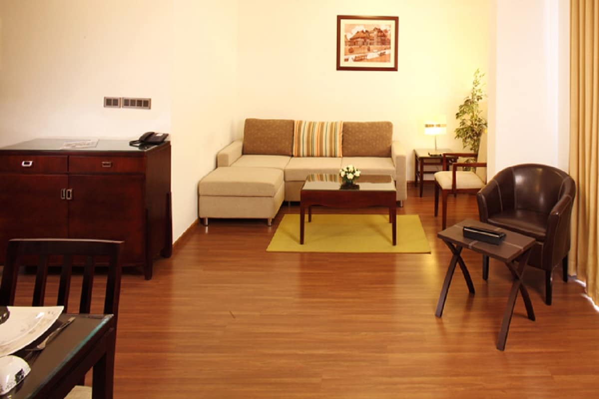 SFS Homebridge - Premium Service Apartments - Tap to explore photos