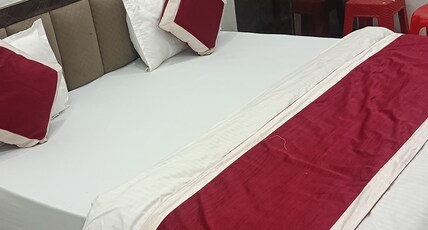 Hotel Sanchita Palace Room Type - Deluxe King Room