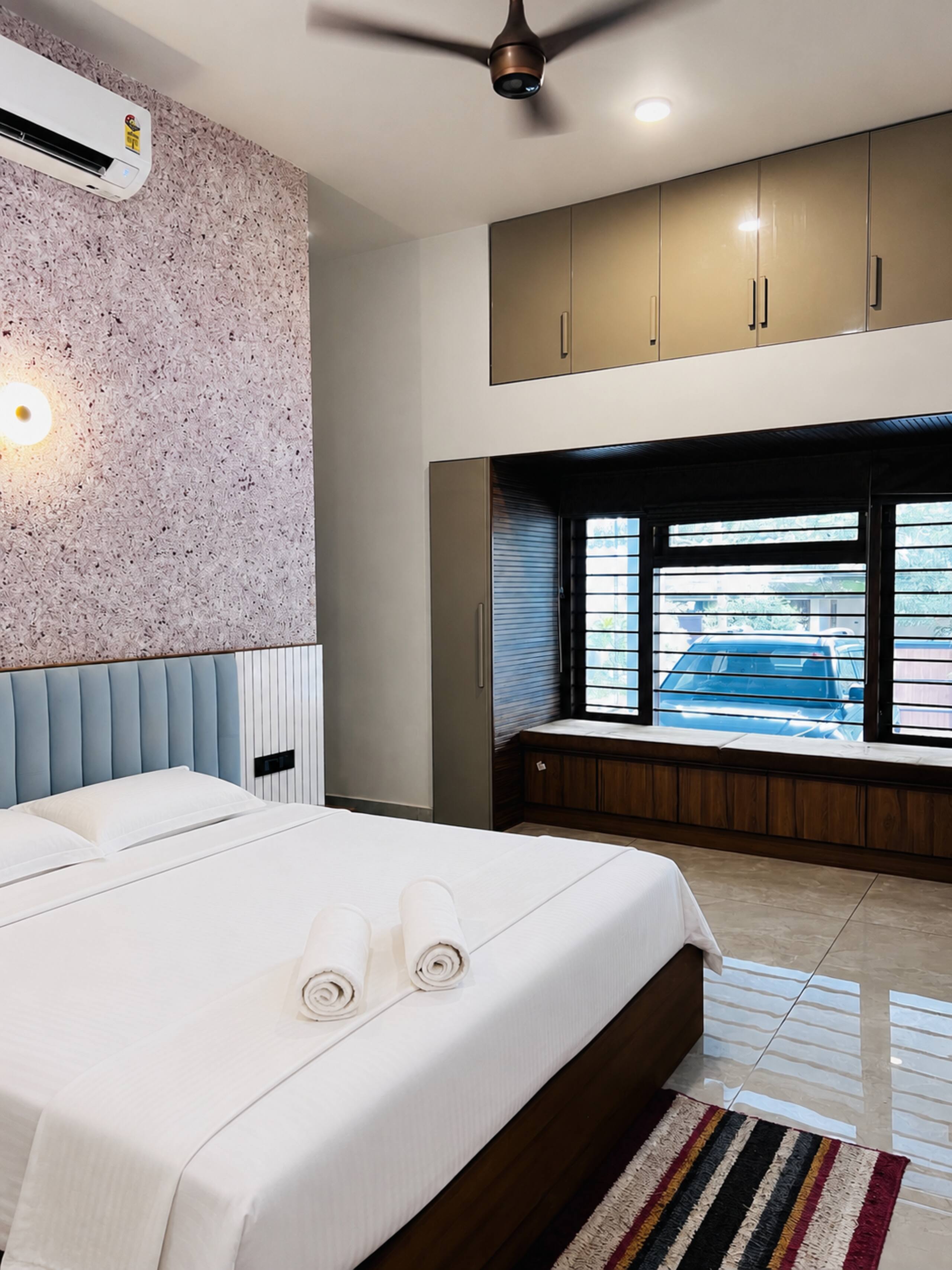South Elegance Luxury 3BR Villa | Mahe/Tly - Tap to explore photos