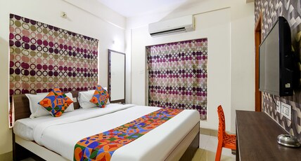 FabHotel The Corporate Inn I Room Type - Deluxe Room