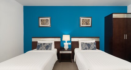 Al Hail Waves Hotel Managed By Centara Room Type - Standard City View Twin