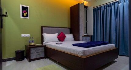 FOUR SEASONS INN Room Type - Premium Room
