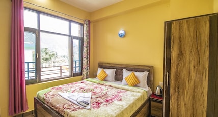 HOTEL HILL STONE Room Type - Deluxe Room (Mountain or Market View) | No Commercial Vehicle Parking HOTEL HILL STONE Room Type - Deluxe Room (Mountain or Market View) | No Commercial Vehicle Parking