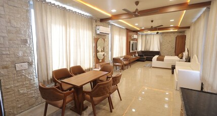 Heritage luxury villa | udaipur Room Type - Bedroom 2