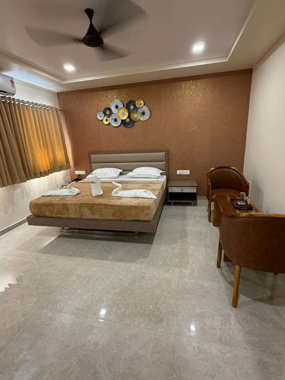 KAILASH RESIDENCY - Tap to explore photos
