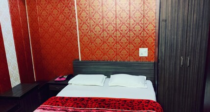 Hotel Novelty Room Type - Deluxe AC