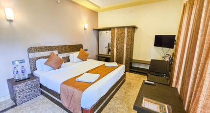 iHotels Yercaud. Room Type - Deluxe Room with Balcony