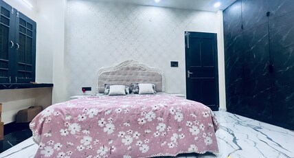 Mannat Villa Room Type - Deluxe Room