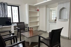 1BHK House Near Airport