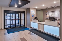 Holiday Inn Express Hotel & Suites Sioux Falls At Empire Mall